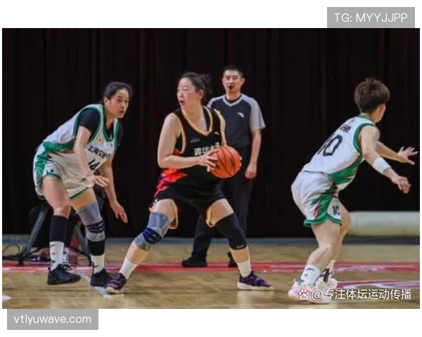 篮球持球启动规则详解：合法动作与违例判断标准